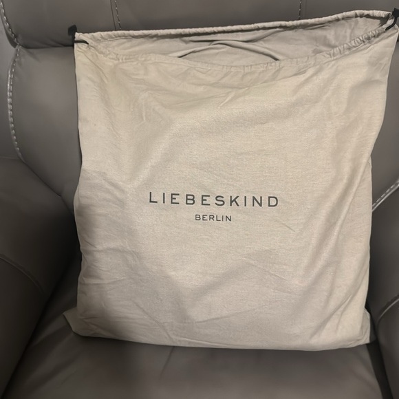 Liebeskind Women's Peach Bag. Comes with dust bag. - Picture 4 of 6
